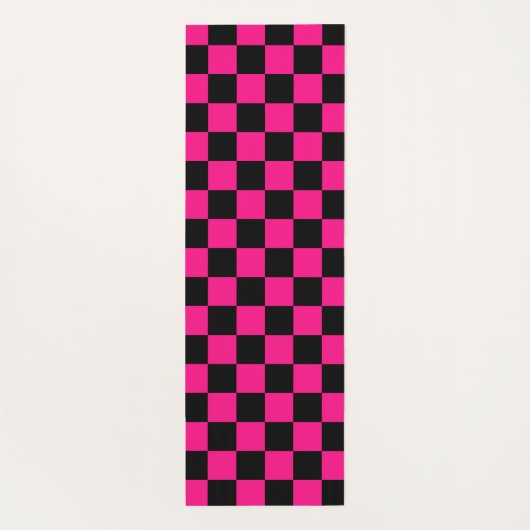 Geruite vierkanten heet roze zwart retro Monogram Yogamat (Achterkant)
