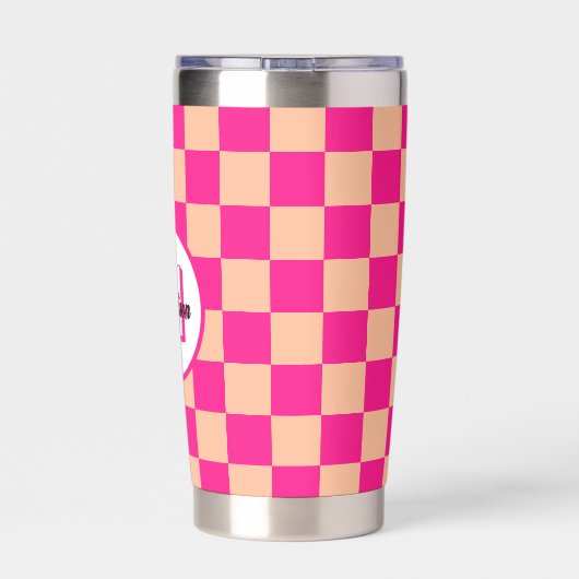 Geruite vierkanten perzik heet roze retro Monogram Geïsoleerde Drinkbeker (Achterkant)