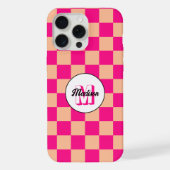 Geruite vierkanten perzik heet roze retro Monogram iPhone Hoesje (Achterkant)