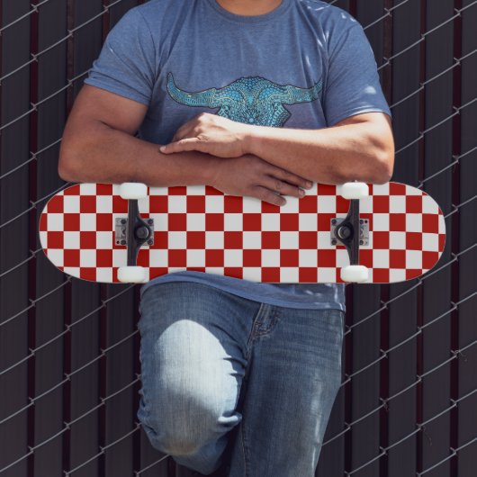Geruite vierkanten rood wit geometrische retro persoonlijk skateboard (Buiten 3)