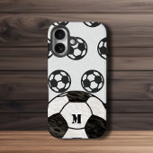 Geschaafde voetbal monogram iPhone 16 hoesje