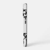 Geschaafde voetbal monogram iPhone 16 hoesje (Linkerkant)