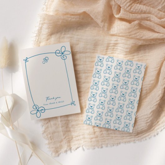 Geschetst Schattige Wavy Bow Lijst Baby shower Bedankkaart