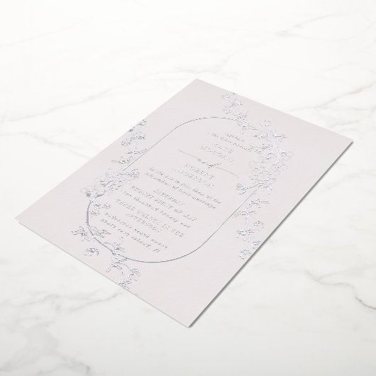 Geschetste Modern Floral Wedding Folie Uitnodiging (Gedraaid)