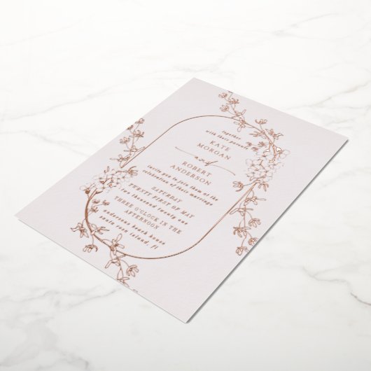 Geschetste Modern Floral Wedding Folie Uitnodiging (Gedraaid)