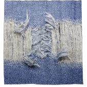 Gescheurd blauw denim: jeans textuur. douchegordijn (Voorkant)