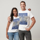 Gescheurd blauw denim: jeans textuur. t-shirt (Unisex)