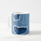 Gescheurde denim stof textuur, blauwe tinten. koffiemok (Voorkant links)