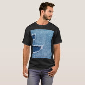Gescheurde denim stof textuur, blauwe tinten. t-shirt (Voorkant volledig)
