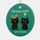 Geschil met twee kat kerstlampjes Aangepaste namen Keramisch Ornament (Links)