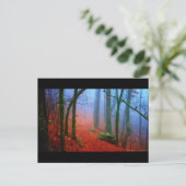 Geschilderd herfstblauw bos mist briefkaart (Staand voorkant)