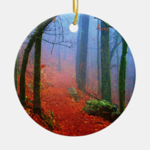 Geschilderd herfstblauw bos mist keramisch ornament