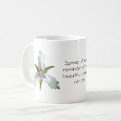 Geschilderde Trillium Spring Wildflower Coffee Mok (Voorkant links)