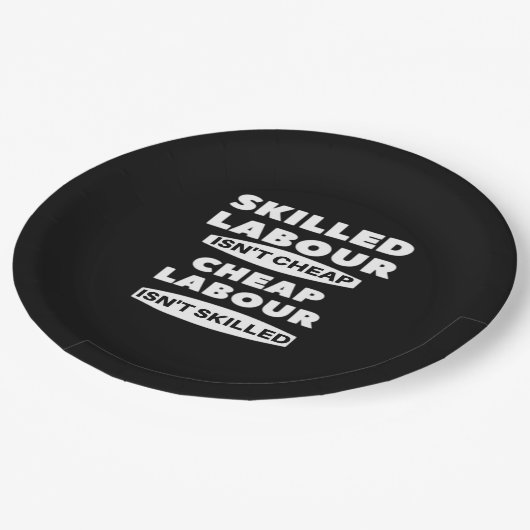 Geschoolde arbeid is geen goedkope arbeid is geen papieren bordje (Gekanteld)