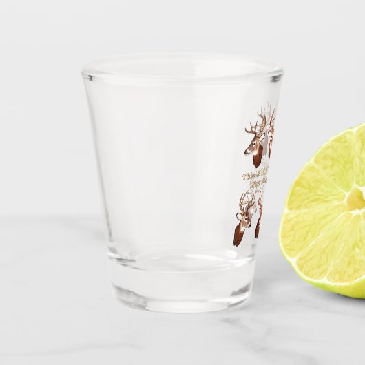 Geschoten glas, jacht shot glas (Links)