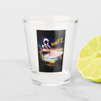 Geschoten glas met Snitz van Bob's Saucer Repair