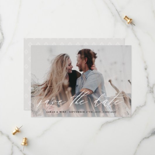 Geschreven Bewaar de datum fotokaart wit Save The Date (Voorkant / Achterkant in situ)
