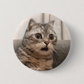 Geschrokken Cat Meme Pin Button (Voorkant)