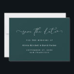 Gescript Heart | Elegante Donkere Rijke Teal Save The Date<br><div class="desc">Deze eenvoudige en stijlvolle donkergroene teal huwelijkskaarten bevatten trendy witte handgeschreven tekst,  met grillige harten als onderdeel van de typografie. Voeg uw huwelijksinformatie toe om deze elegante,  minimalistische stijl te voltooien.</div>