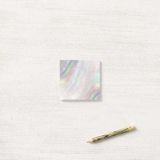 gesimuleerde iriserende schaal post-it® notes (Op bureau)