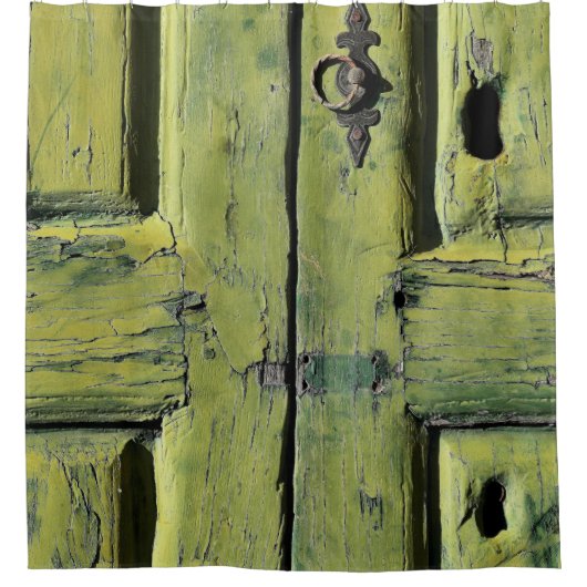 Gesloten bruine houten deur met twee panelen douchegordijn (Voorkant)