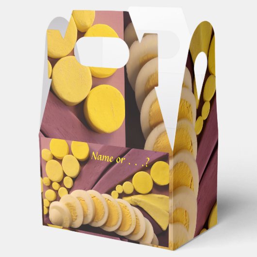 Gesloten, gekookte eicel, geel Afbeelding, voorzij Bedankdoosjes (Geopend)