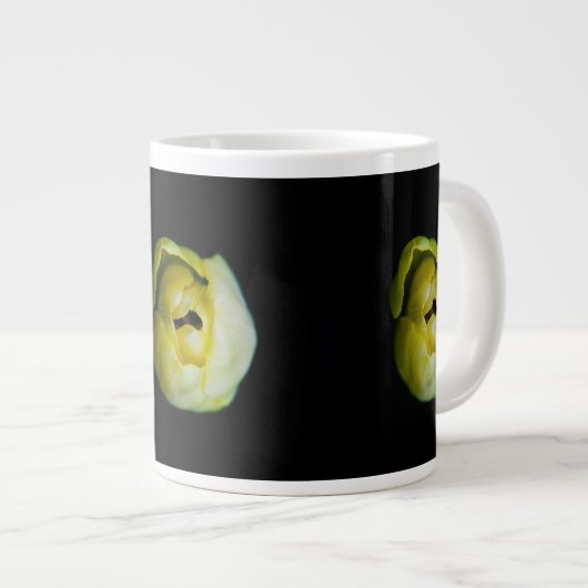 Gesloten tulp grote koffiekop (Voorkant rechts)