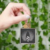 Gesmede schedel met vleugels sleutelhanger (Hand)