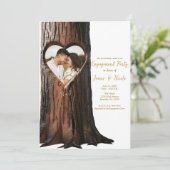 Gesneden Hartboom Stump Rustiek Foto Verloving Kaart (Staand voorkant)