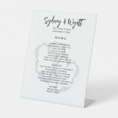 Gesneden Harten Staande Bruiloft Menu Reclamebord Met Voetstuk (Voorkant)