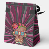 Gesneden-hout-look suikerschedel w / Floral Crown Bedankdoosjes (Achterkant)