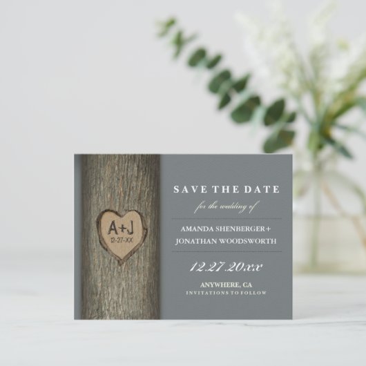 Gesneden Initialen Heart Oak Tree Save The Date Ca Aankondigingskaart (Staand voorkant)