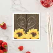 GESNEDEN INITIALEN IN HART RUSTIEKE ZONNEBLOEM SERVETTEN (Insitu)