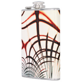 Gesneden lijnen van verschillende kleuren op licht heupfles