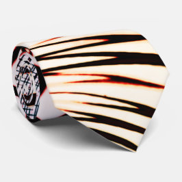 Gesneden lijnen van verschillende kleuren op licht stropdas