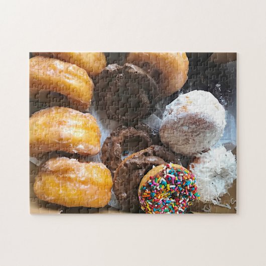 Gesorteerde donuts in een doos legpuzzel (Horizontaal)