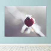 Gespannen Canvasprint - Winterbes Canvas Afdruk (Insitu (Houten vloer))