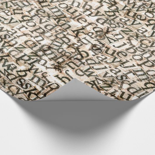 Gespantserde letters cadeaupapier (Hoek)