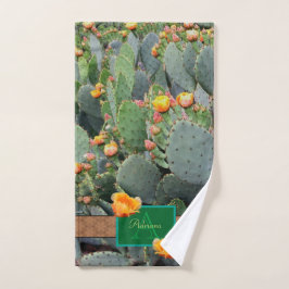 Gespecialiseerde Oranje monogram Prickly Pear Cact Handdoek