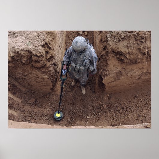 Gespecialiseerde zoekopdrachten naar een wapencach poster (Voorkant)