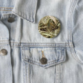 Gespikkelde Button met houten vlinder (In situ)