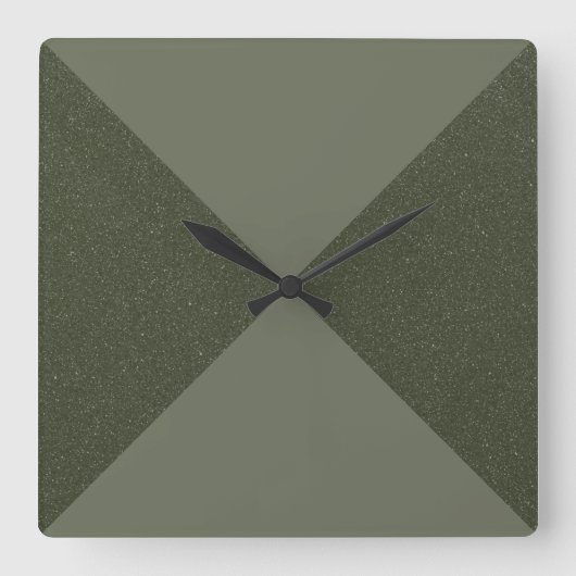 Gespleten Diagonaal Mosgroene Wandklok (Voorkant)