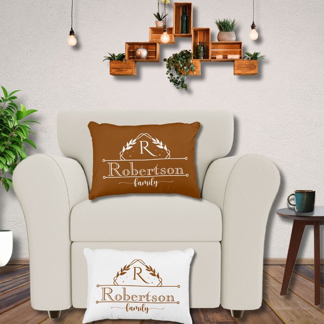 Gespleten Monogram Familienaam Terracotta Frame Accent Kussen (Creator heeft geüpload)