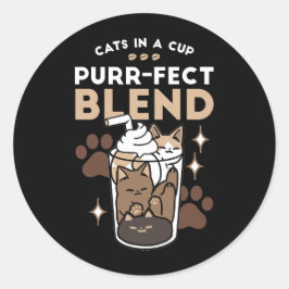 Gesponnen-fect Blend: Koffieontwerp voor Kat & Kof Ronde Sticker