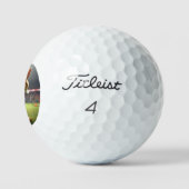 Gesponnen-fect Striker: De 3D Voetbalkat Golfballen (Logo)