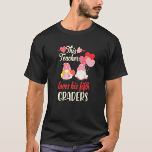 Gesprekshart 5e klas leraar houdt van zijn Valenti T-shirt