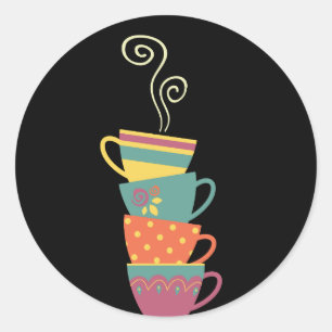 Gestapelde porseleinkakken, thee, koffiestoomdrade ronde sticker