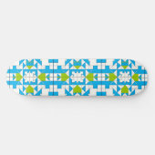 Gestileerd patroon van puzzelstukken persoonlijk skateboard (Horizontaal)