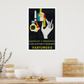 Gestileerde hand die een parfumfles vasthoudt poster (Keuken)