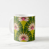 Gestileerde lotusbehang: roze, groen. koffiemok (Voorkant links)